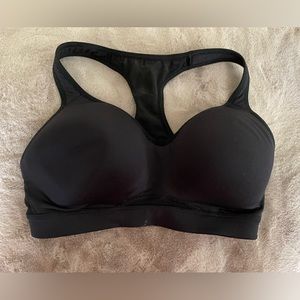 Old navy sports bra 34D NWOT